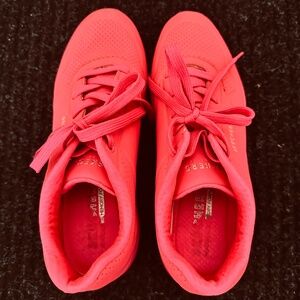 Skechers Bright Pink Running Shoes